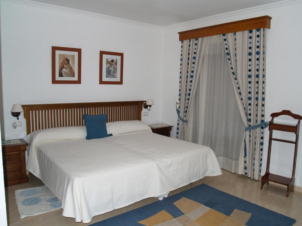 Caico'S Hotel Prado Del Rey Room photo