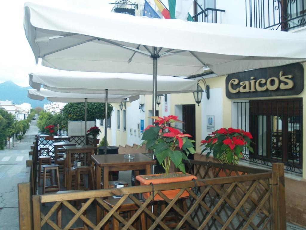 Caico'S Hotel Prado Del Rey Exterior photo